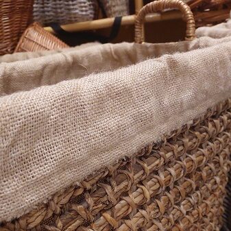 Cesto porta legna rettangolare paglia e alluminio