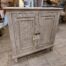 Credenza 2 ante stretta in legno di mango bianco decapato