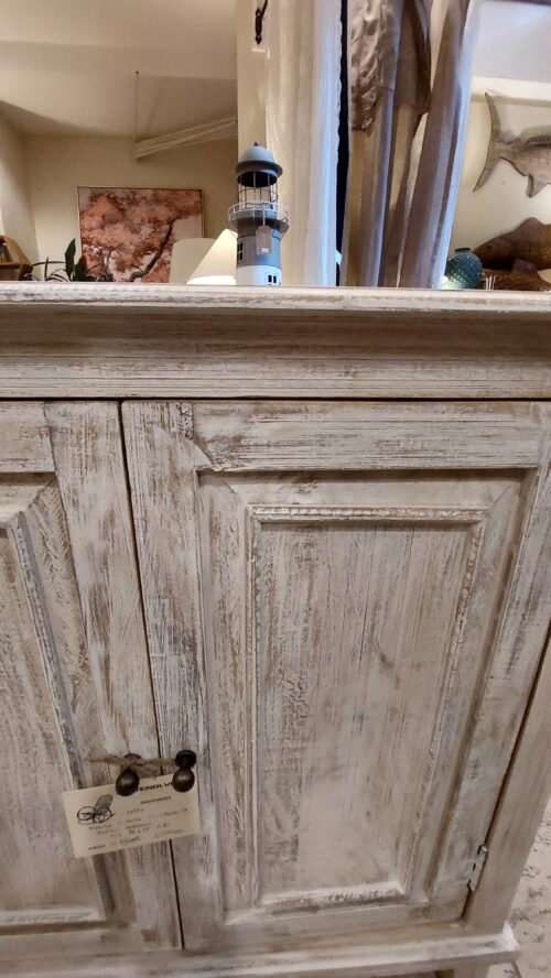 Credenza 2 ante stretta in legno di mango bianco decapato