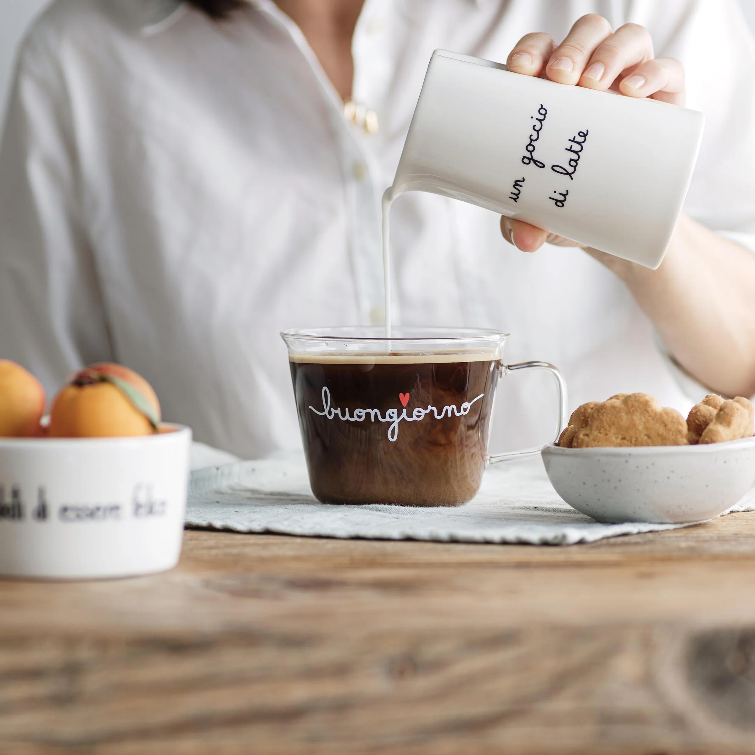 Set 2 tazze colazione in vetro borosilicato decoro Buongiorno Cuore Rosso Set 2 tazze colazione in vetro borosilicato decoro Buongiorno Cuore Rosso