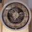 Orologio da parete bianco anticato con ingranaggi a vista