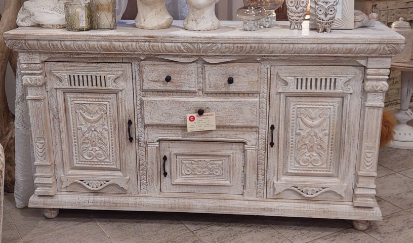 Credenza 3 ante + 3 cassetti in legno di mango intarsiato sbiancato